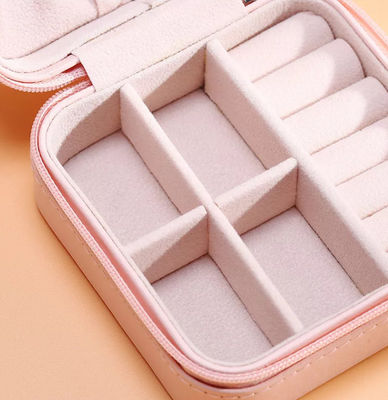 멋진 벨벳 같은 이어링 상자 광택이 나는 팬톤 보석 케이스 박스 PU 가죽